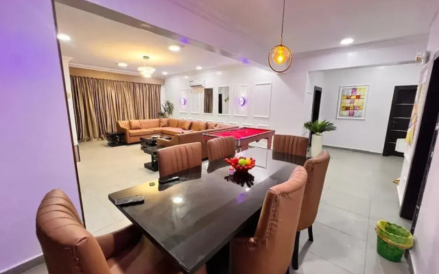 Service Apartment Hub