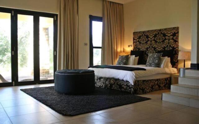 Zimbali - Luxury 4 Bedroom KRH1