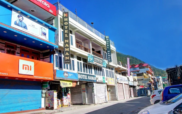 OYO 19767 Hotel Naman