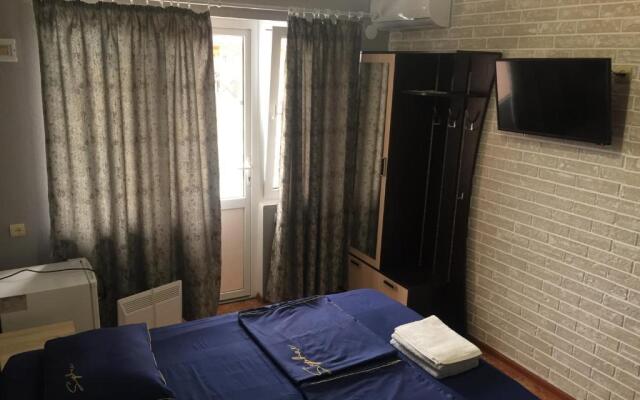 Guest House on Kiaraz 12