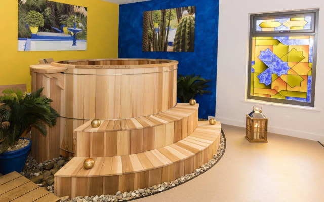 Sands Resort Hotel
