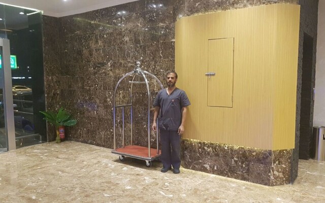 Al-Hariri Suites