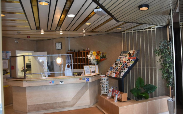 Sun Hotel