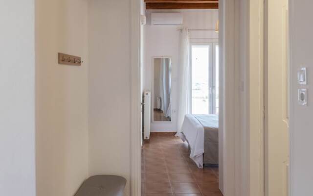 Myrsini Traditional Hillside Cottage