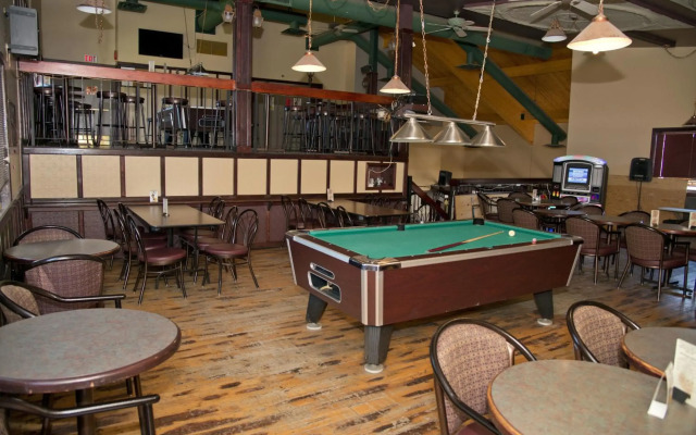 Canadas Best Value Inn Whitecourt