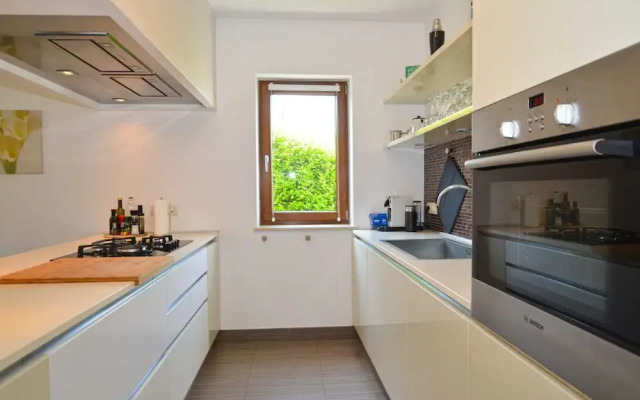 Sophisticated and Chic Villa With Pool