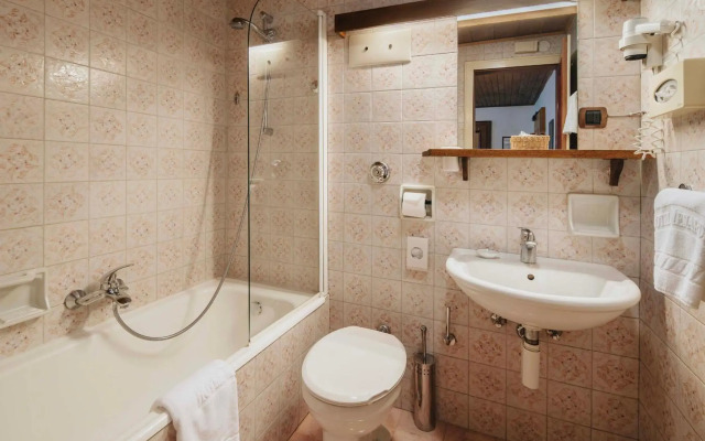 Hotel Menardi