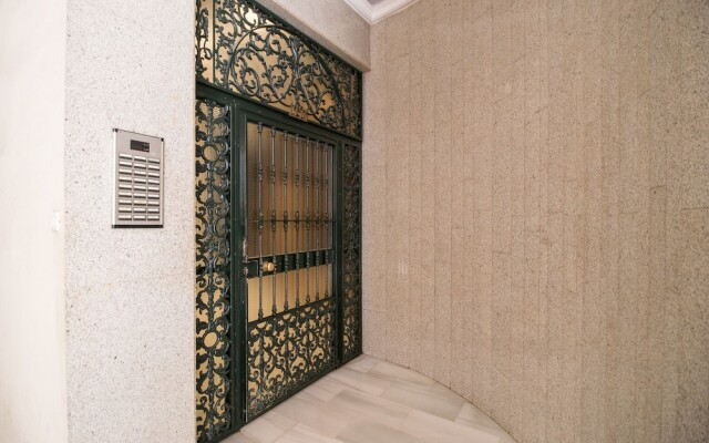 Amazing Spacious Flat Historical Center