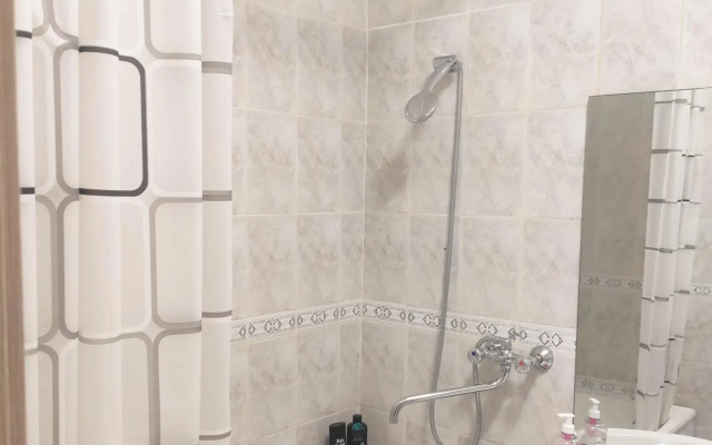 Апартаменты на улице Карпова 1