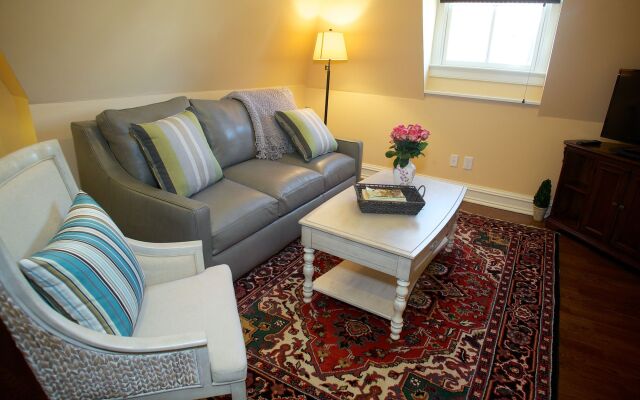Guesthouse at Norwalk Inn