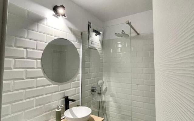 APARTAMENT 3 camere Neptun