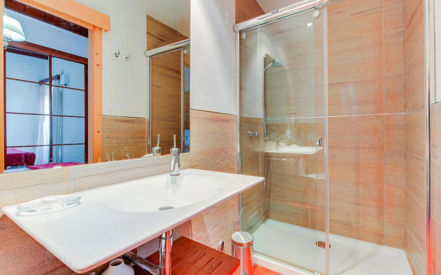 Cottage, Consell In Consell