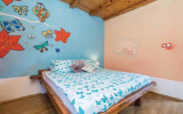 Beautiful Home in Lovran With Wifi and 1 Bedrooms