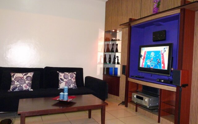 1 Br Robinsons Place Manila Rpr6