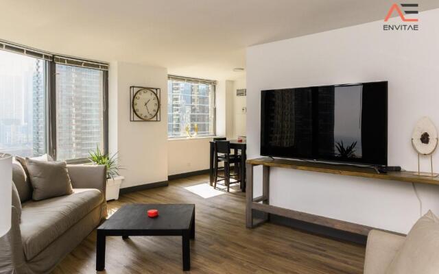 ENVITAE 2BR Vibrant High-Rise Penthouse