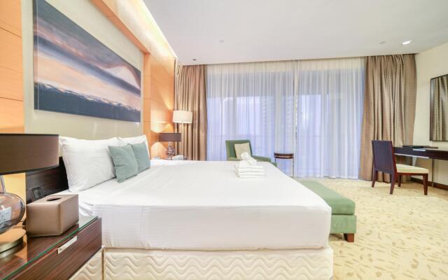 Address Dubai Mall - 2213- DT