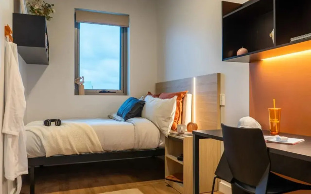 Comfy stay at Switch Living in the Centre of Adelaide