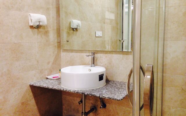 Hotel Sai Village Gurgaon
