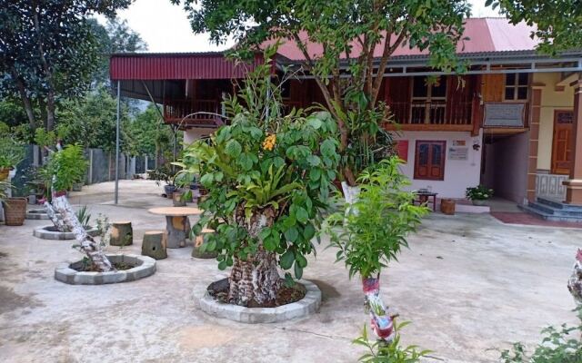 Yen Nhu Guesthouse - Hostel