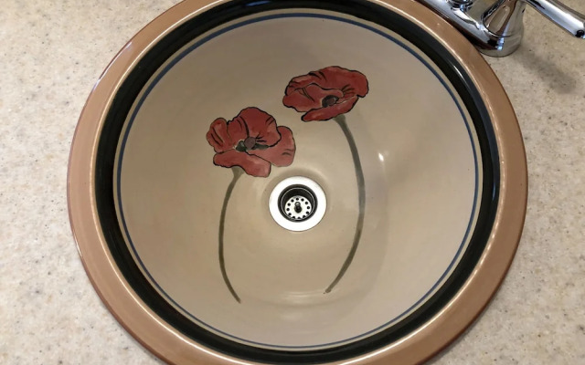 Wheeler on the Bay Lodge & Marina