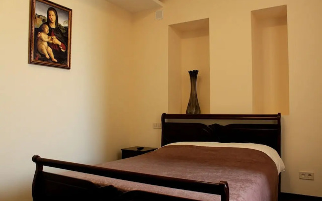 Zenith Hotel