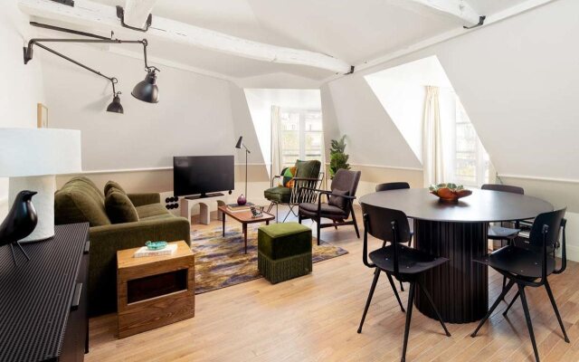 My Maison In Paris - Louvre