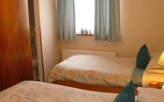 Arbury Lodge Guest House