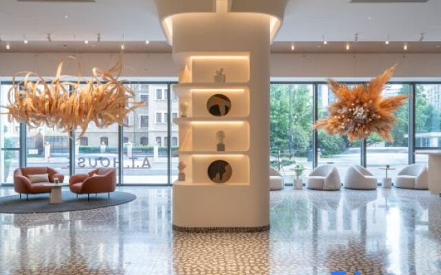 Shanghai Xujiahui A.T.HOUSE Jia Di Hotel