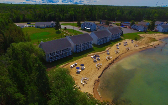 Clearwater Lakeshore Motel