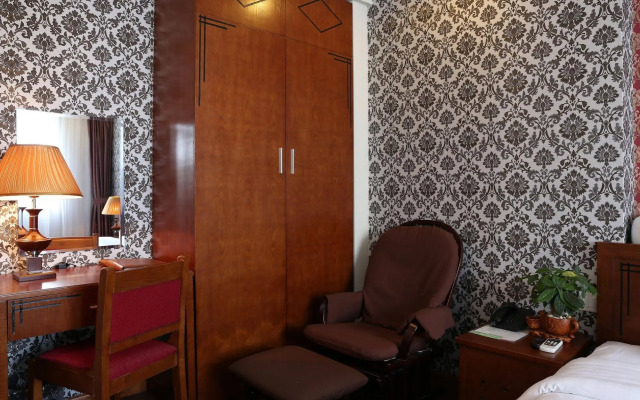First Eden Hotel