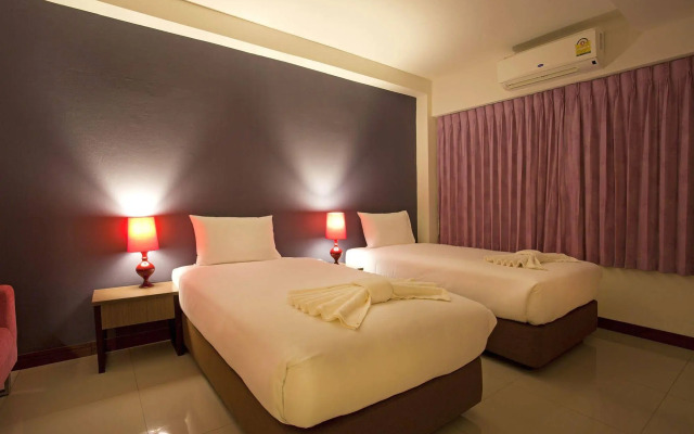 Wiz Hotel