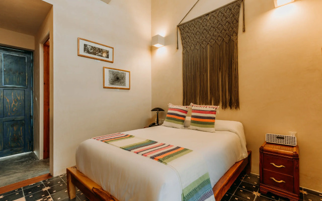 Waye Valladolid Centro – Sustainable, Authentic Experiences & Pet Friendly Boutique Hotel