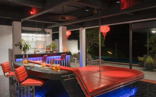 Private Pool Villa 8BR Nap Dau Crown