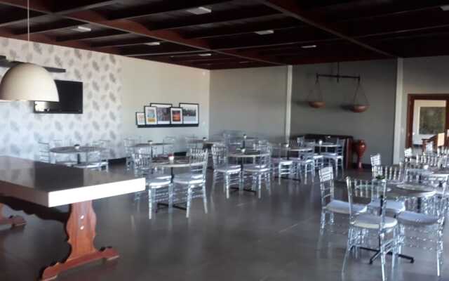 Taruma Tropical Hotel