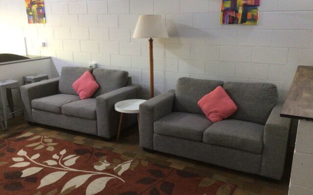 Arkana Motel