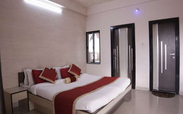 Amit Palace by Capital O
