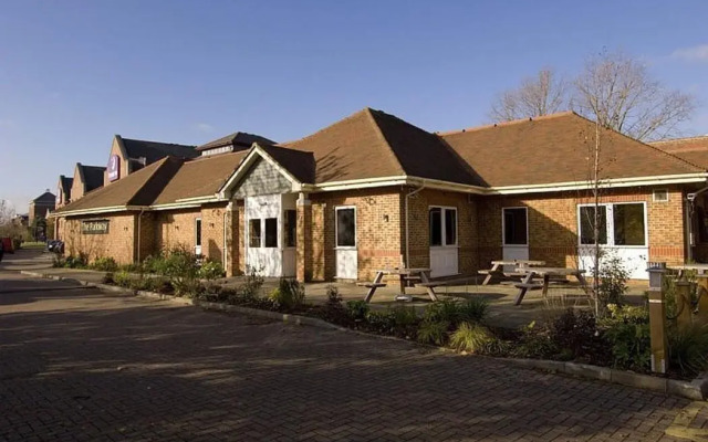 Premier Inn Guildford North - A3