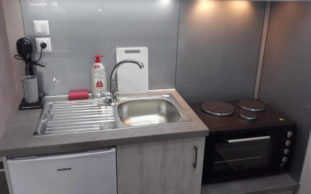 Stathoris Deluxe Studio