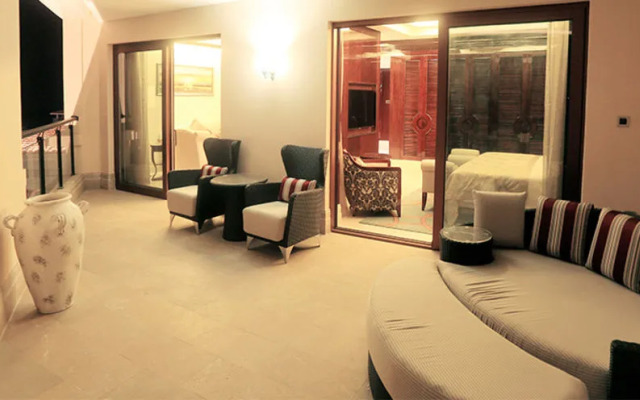 Sheraton Sanya Bay Resort