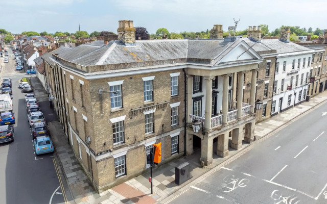 Mercure White Hart Hotel Salisbury and Apartments