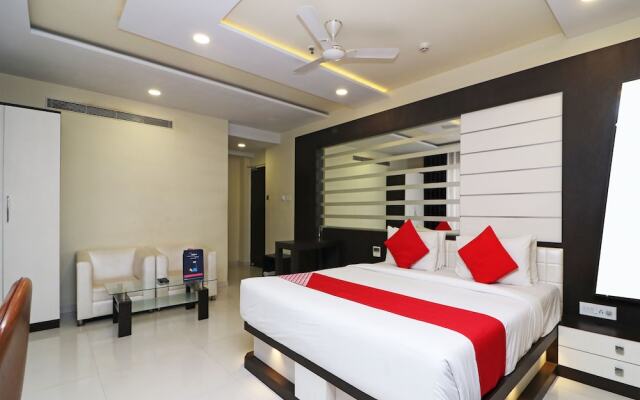 OYO 7054 Hotel Amabalika