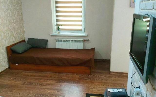 Апартаменти на Небесної Сотні 75