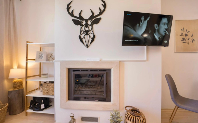 Studio 9, St John Park