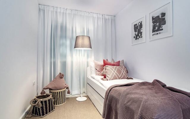 GB - Stylish Apartment near San Pedro Beach