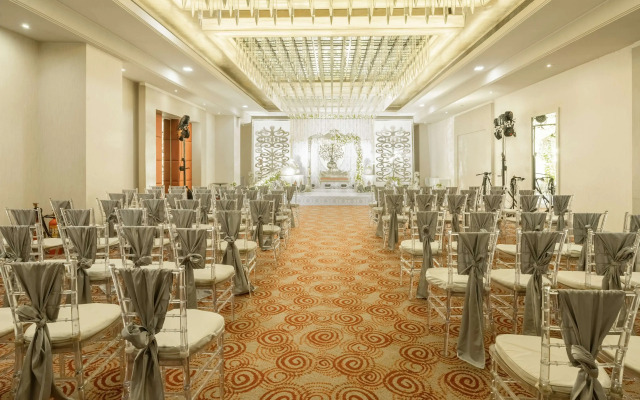 Radisson Hyderabad Hitec City