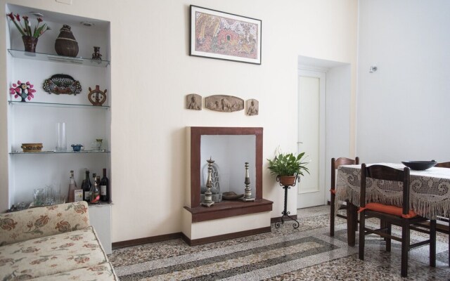 Pleasant 2 Bedrooms Flat in Brera