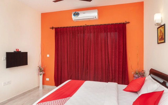 Purple Lake View by OYO Rooms