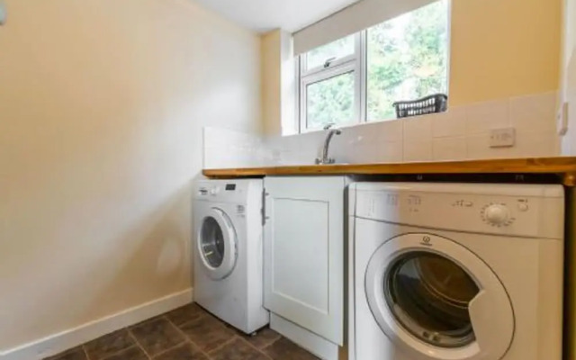 Host Stay The Hideaway