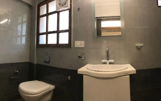 Rivasa Comfort - 5mins walk to beach