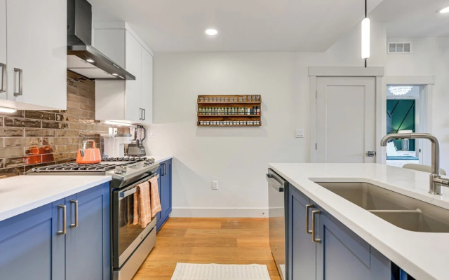 Mountain-view Condo in Downtown Winter Park!